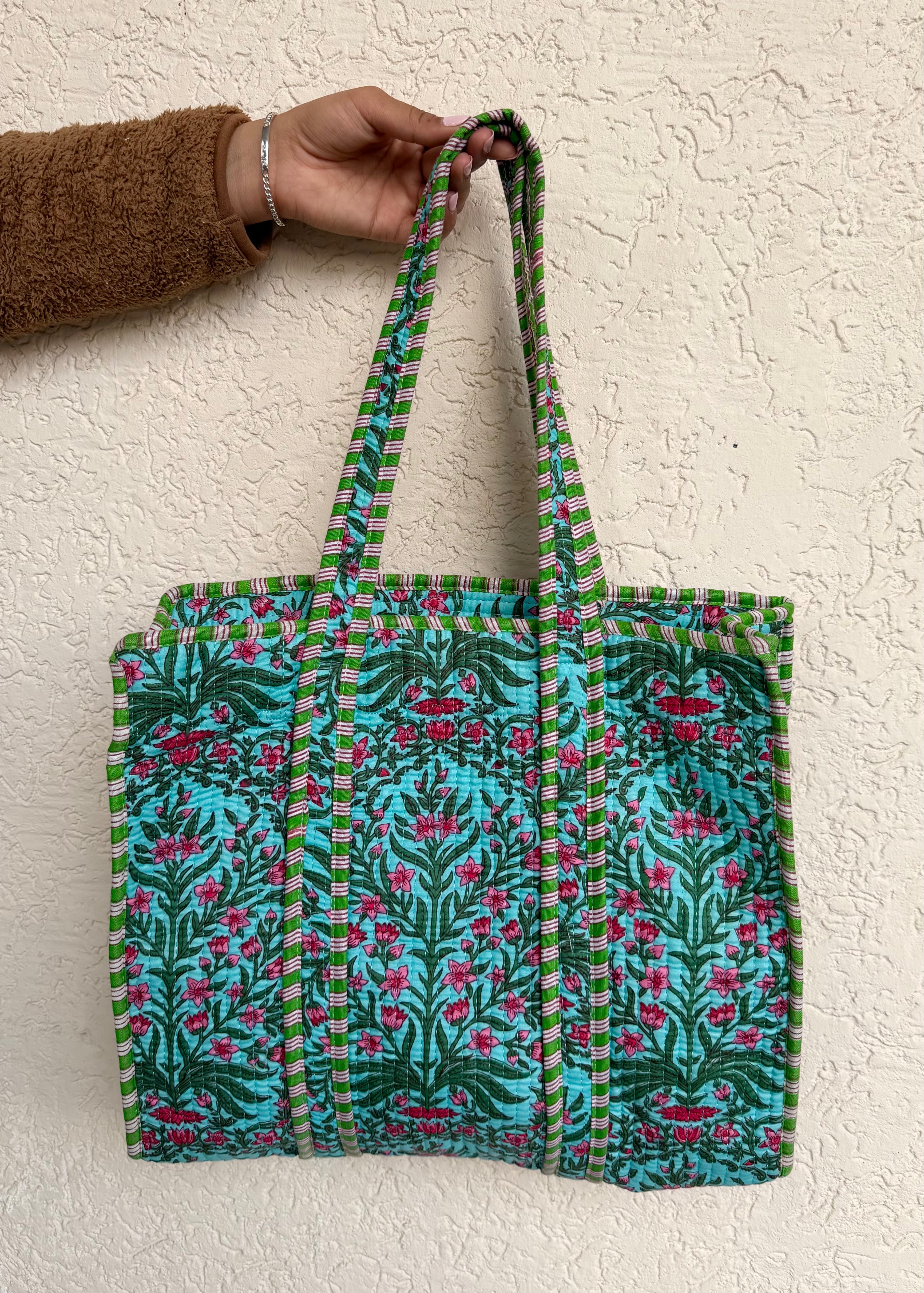 Neela Buti Quilted Tote